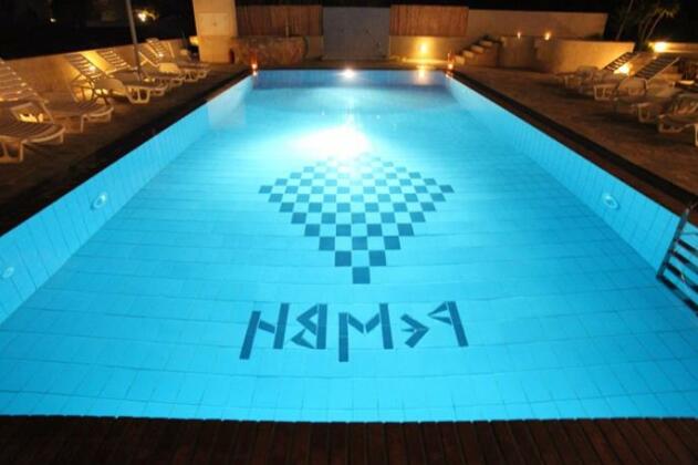 Remvi Syros - Photo4