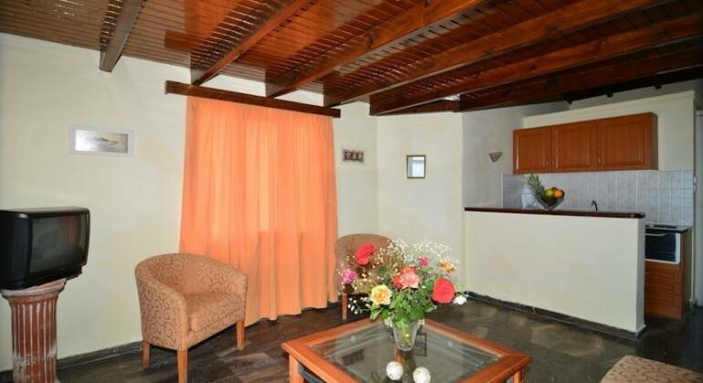 Antilia Apartments Voukolies - Photo5