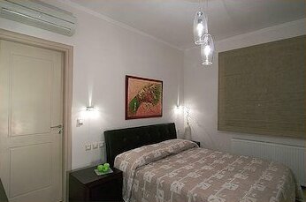 Caneva Luxury Villa - Photo5