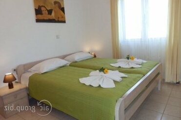 Maro Suites - Photo5