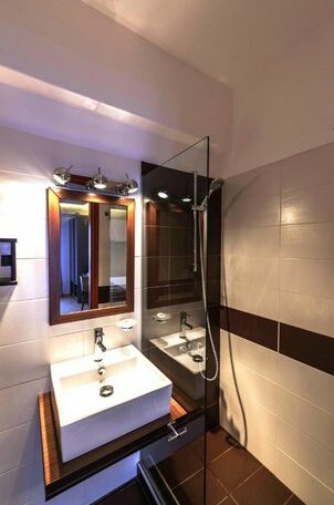 Hotel Aliston - Photo4