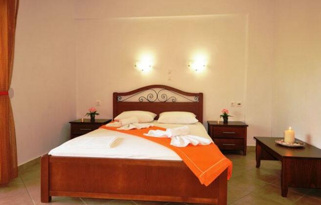 Iraklis Hotel - Photo5