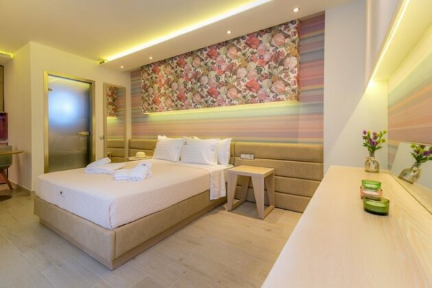 Lobelia Luxury Suites - Photo5