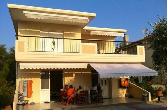 Mythos Bungalows - Photo2