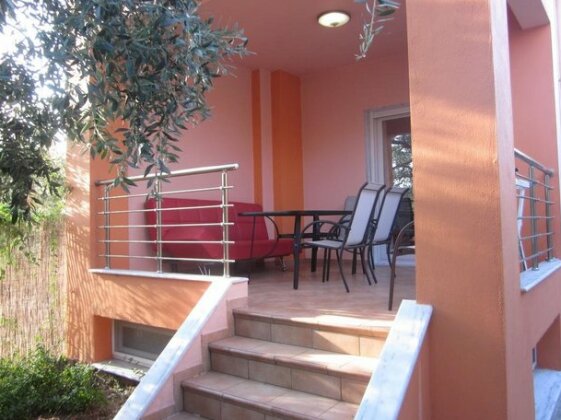 Petra Houses - Photo2