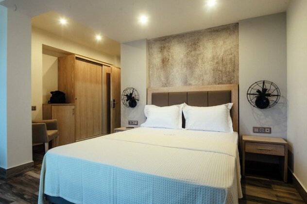 Psili Ammos Seaside Luxury Rooms - Photo2
