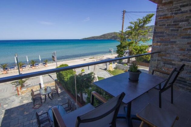 Seabird Apartments - Photo2