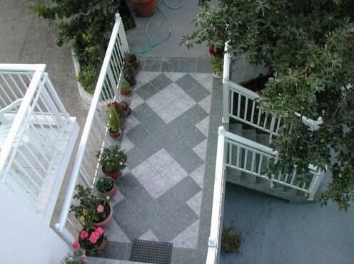 Sotiria Studios - Photo2