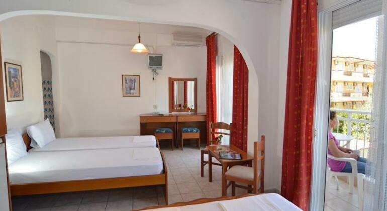 Triada Hotel Limenaria - Photo4