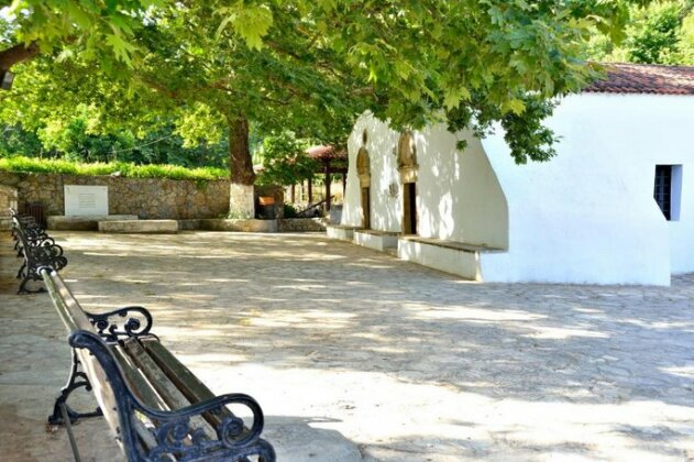 Villa Theriso - Photo2
