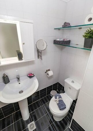 Homelike centre apartment free parking - Photo5