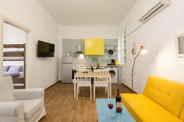 Saint Dimitrios Central Apartment 100sqm - Photo2