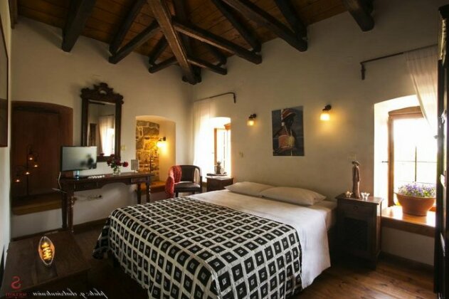 Archontiko Soulioti - Photo5
