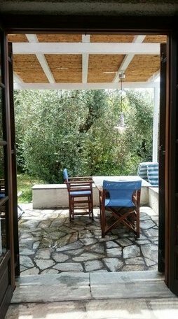Aristi's Houses - Photo2