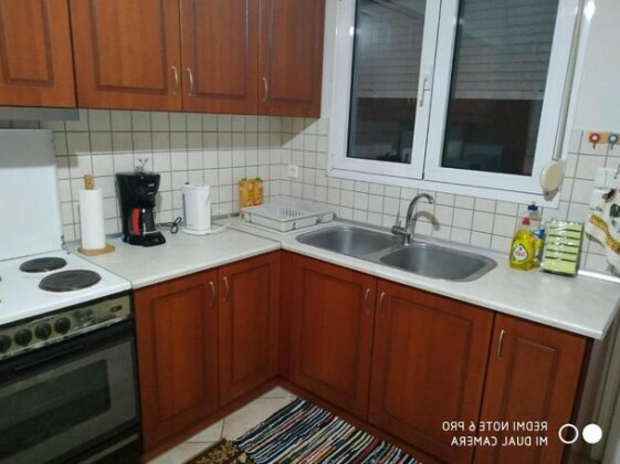 Avgi Rooms - Photo4
