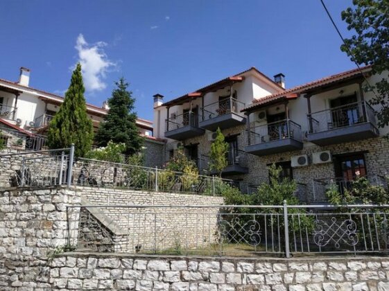 Dolopia Hotel
