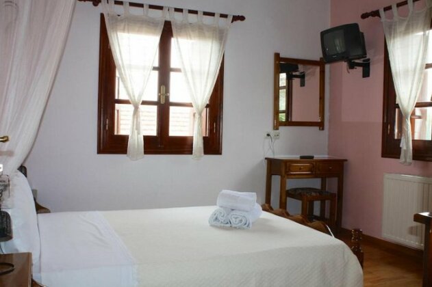 Elatos Country House - Photo3