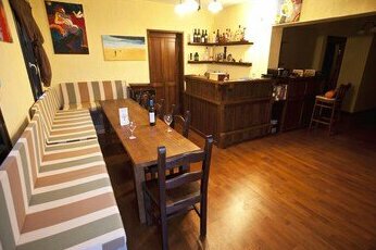 Magic Balcony Suite Apartments - Photo3
