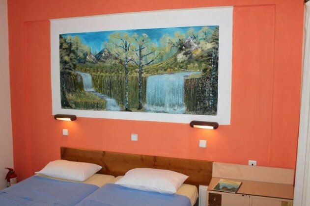 Meteora Garden - Photo2