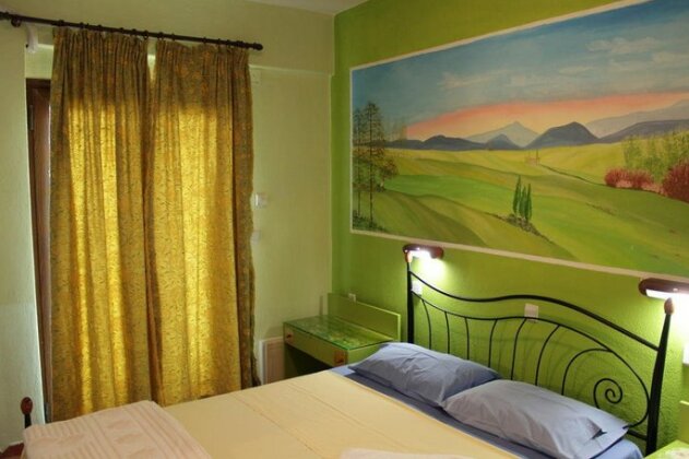 Meteora Garden - Photo3