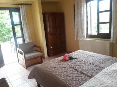 Niriides Apartment - Photo5