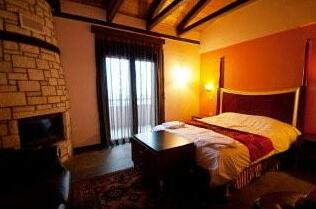 Oreiades Inn - Photo2