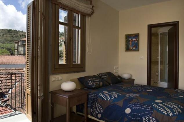 Rentinia Inn - Photo5