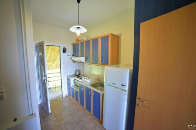 Ziourkas Apartments - Photo5