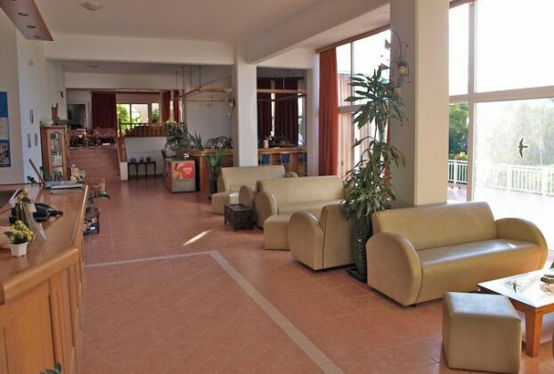 Eristos Beach Hotel - Photo2