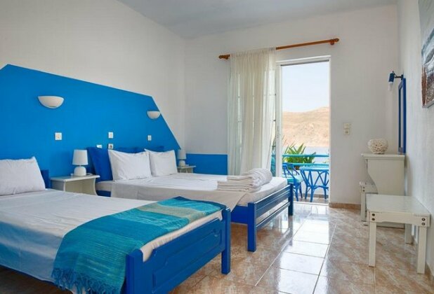 Faros Rooms - Photo2