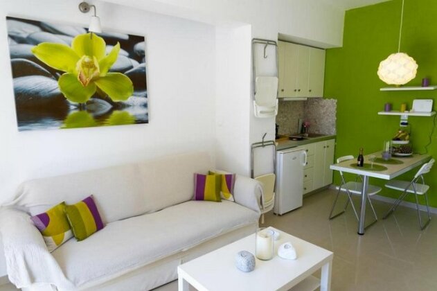 Uno Apartment's Tilos - Photo3