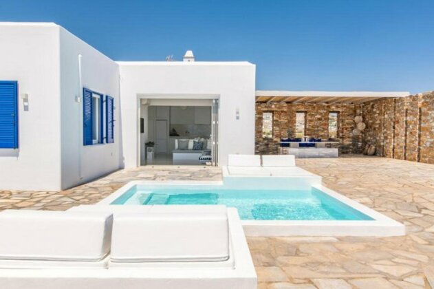 CasaGreek Tinos - Photo3