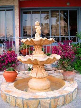 Hotel Elenas - Photo3