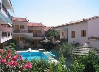 Romvi Holidays - Photo2