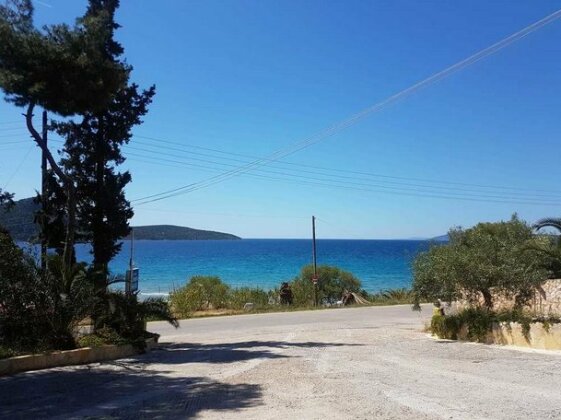 Tolon Beach Hotel - Photo2
