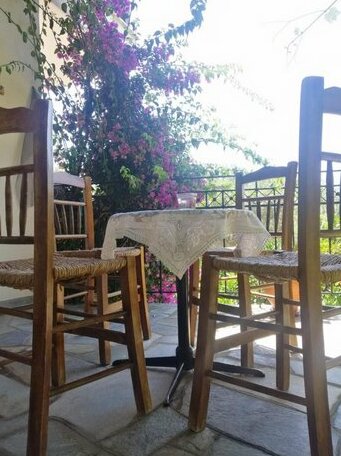Hristos house - Photo4