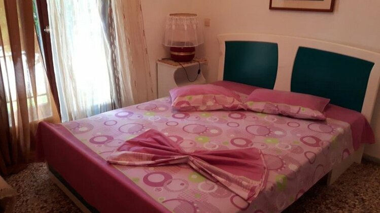 Sophia's House Toroni - Photo3