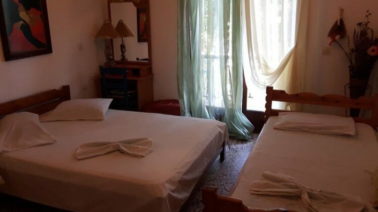 Sophia's House Toroni - Photo5