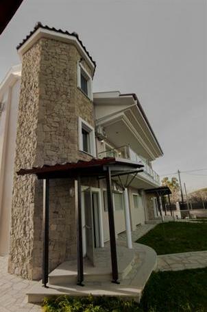 Toroni Luxury Villas - Photo2