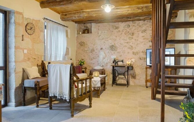 Smaragda Stone Villa - Photo4
