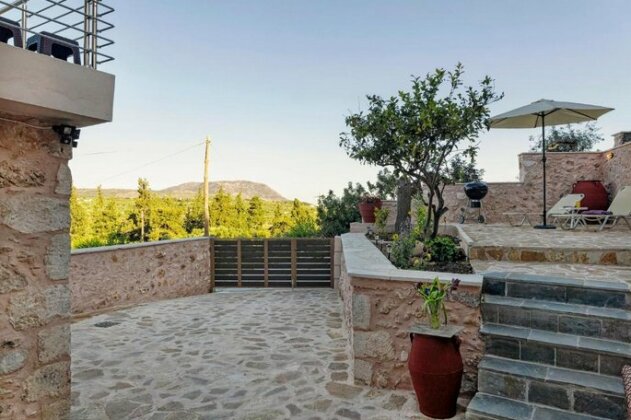 Smaragda Stone Villa - Photo5