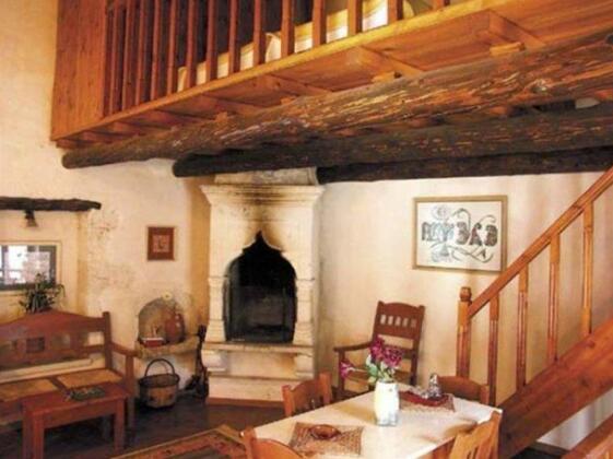 Vamos Cottages - Photo2