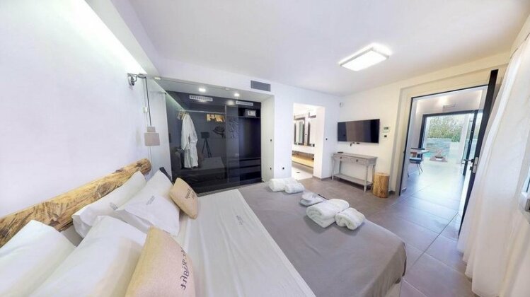 White Lotus Villa - Photo4