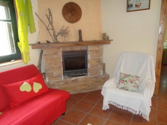 Nadia's Traditional Stone House - Photo4