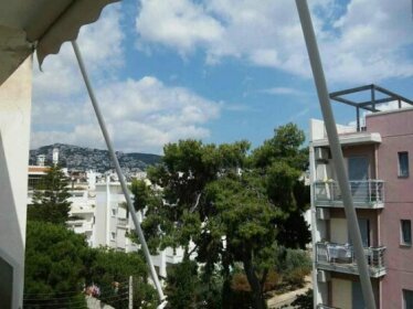 Athens modern and elelegant flat close to the beach