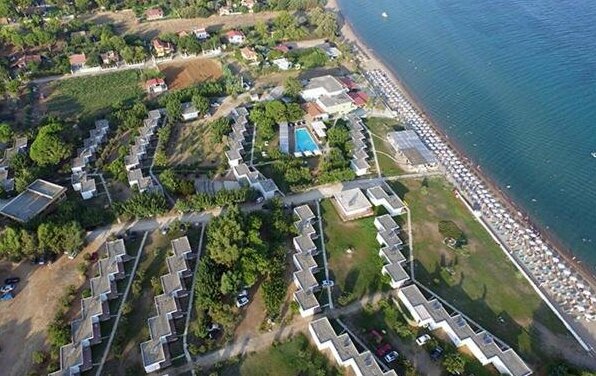 Ionian Beach And Resort