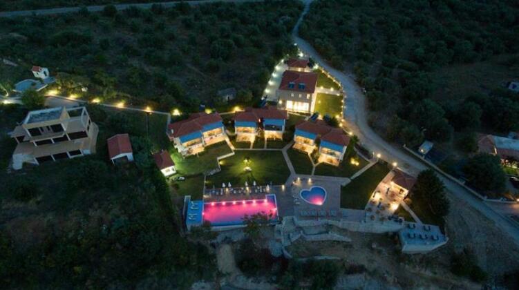 Thesmos Village - Photo3