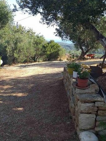 Calm and Top view in Chania countryside - Photo2