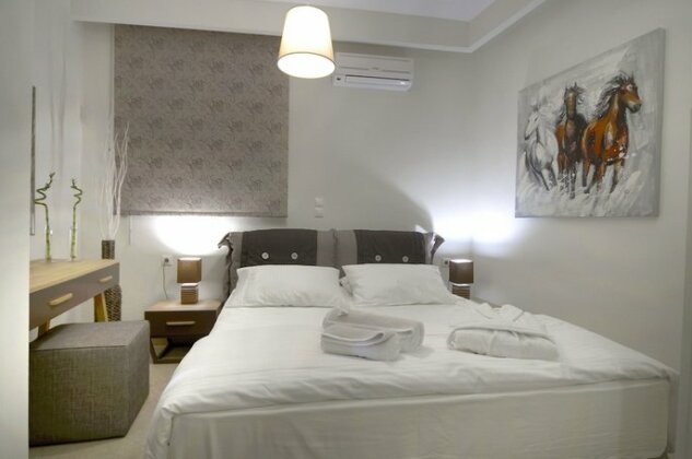 Blue Horizon Suites - Photo4