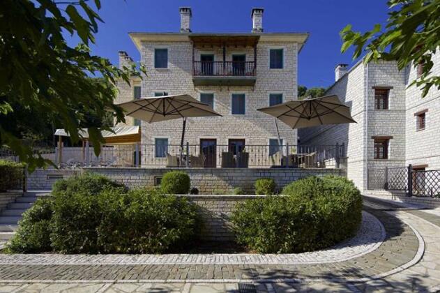 Zagori Suites Luxury Residences - Photo2